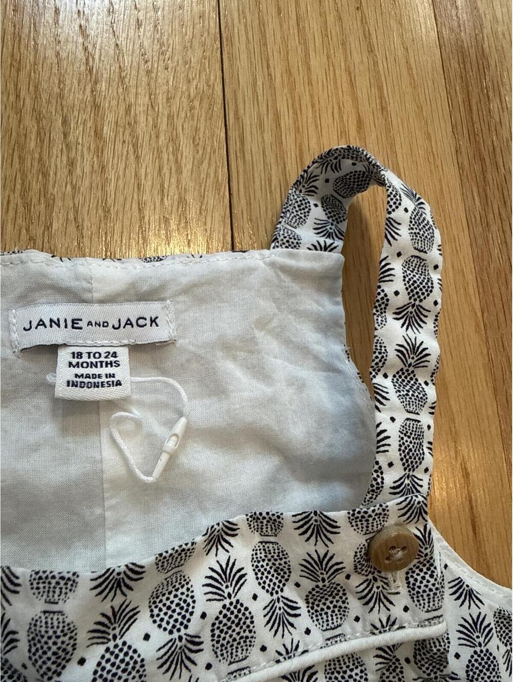 Janie and Jack Baby Pineapple Print Overalls 18-24 Months - Picture 2 of 3